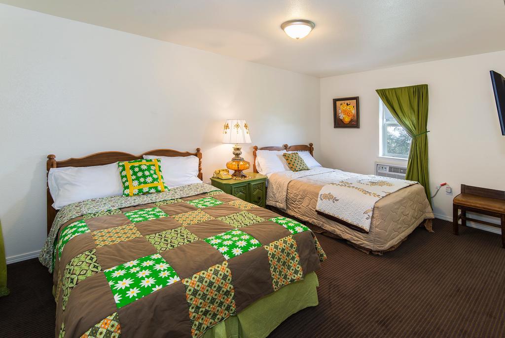 Virginia City Inn Zewnętrze zdjęcie