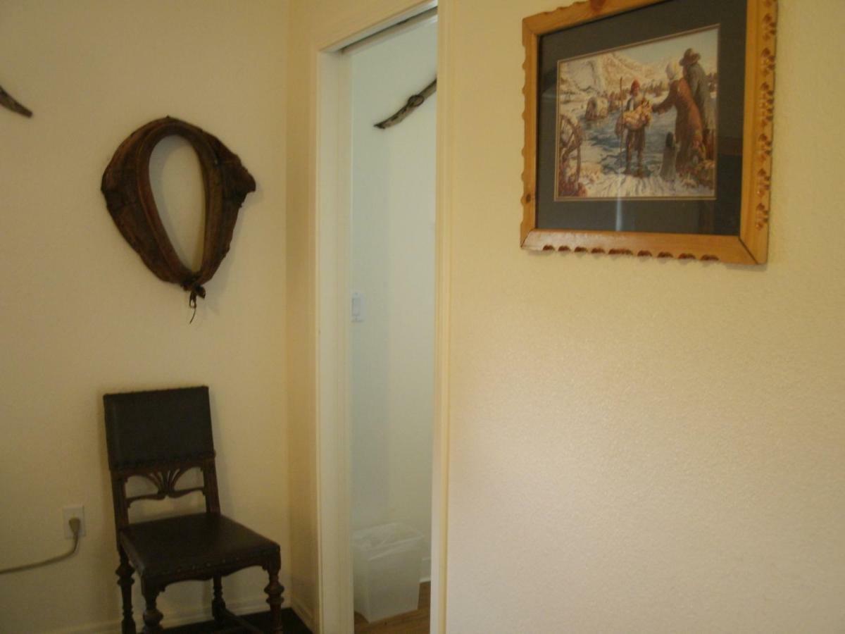 Virginia City Inn Zewnętrze zdjęcie